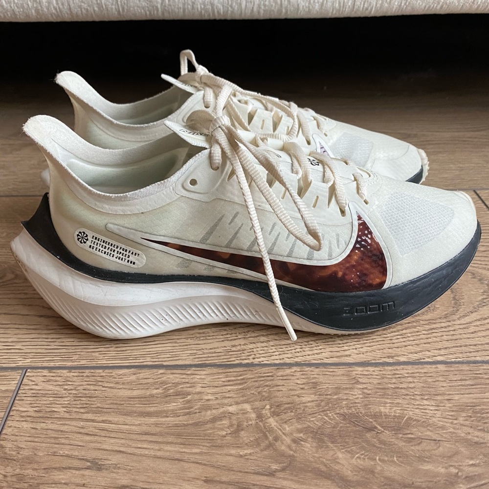 Nike Zoom Gravity